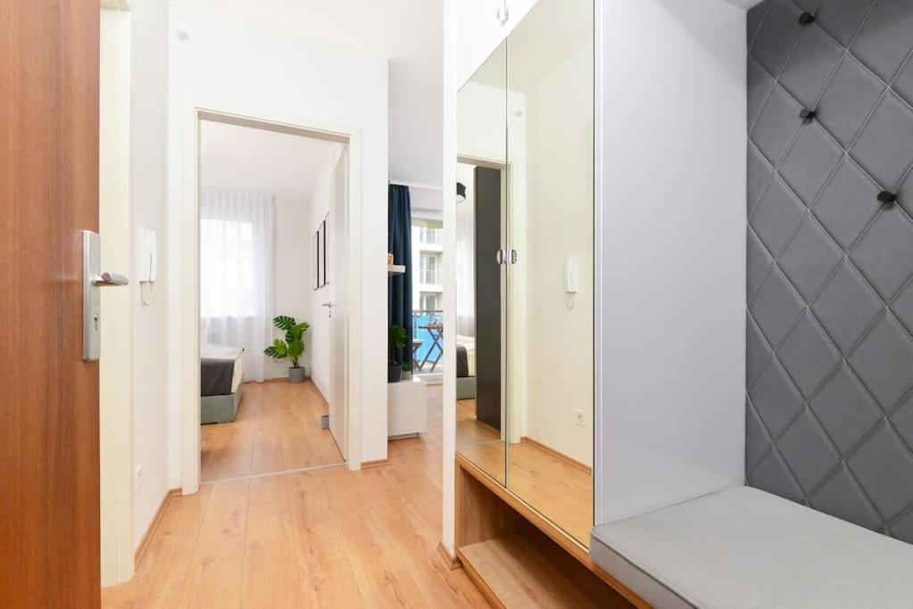 Laurel Bay Apartment Budapest Luaran gambar